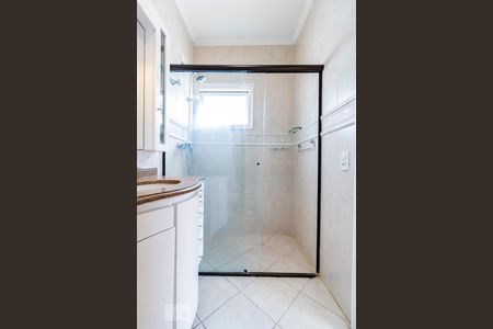 Casa à venda com 285m², 3 quartos e 5 vagas Casa à venda com 285m², 3 quartos e 5 vagasBanheiro da Suíte 3