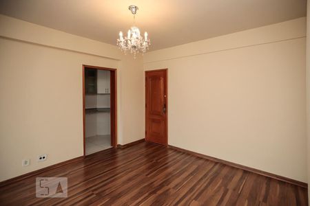 Sala de apartamento para alugar com 3 quartos, 75m² em Rocha, Rio de Janeiro