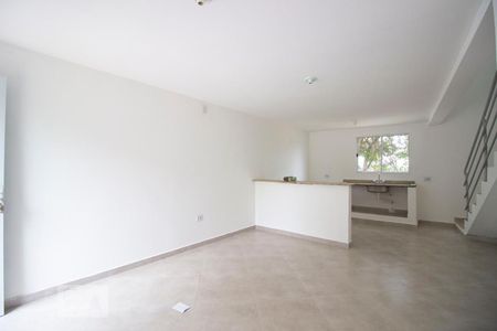 Sala de casa para alugar com 2 quartos, 70m² em Chácaras Santa Martha, Várzea Paulista