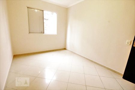 Quarto 2 de apartamento para alugar com 2 quartos, 64m² em Jardim Santa Emília, São Paulo