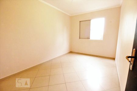 Quarto 2 de apartamento para alugar com 2 quartos, 64m² em Jardim Santa Emília, São Paulo