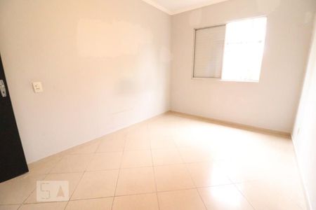 Quarto 1 de apartamento para alugar com 2 quartos, 64m² em Jardim Santa Emília, São Paulo