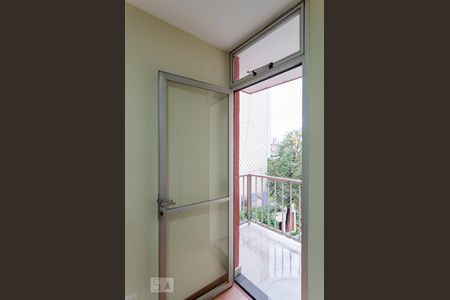 Sacada de apartamento para alugar com 2 quartos, 65m² em Vila Nova Caledônia, São Paulo