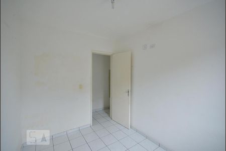 Quarto 1 de apartamento para alugar com 2 quartos, 50m² em Vila Santa Teresa (zona Sul), São Paulo