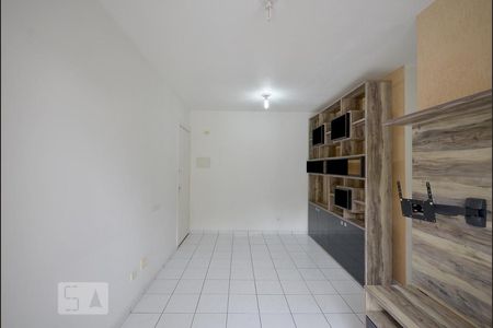 Sala de apartamento para alugar com 2 quartos, 50m² em Vila Santa Teresa (zona Sul), São Paulo