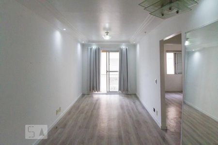 Sala de apartamento para alugar com 2 quartos, 54m² em Vila Santa Clara, São Paulo