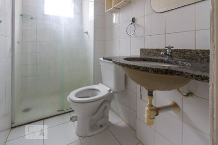 Banheiro de apartamento à venda com 2 quartos, 54m² em Vila Santa Clara, São Paulo