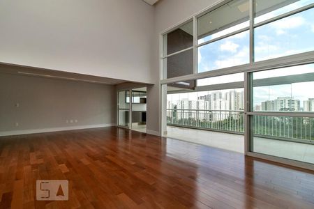 Sala de apartamento para alugar com 4 quartos, 238m² em Vila Suzana, São Paulo