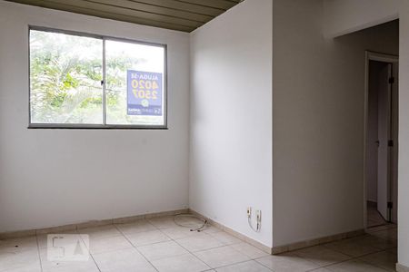 Sala de apartamento para alugar com 2 quartos, 45m² em Campo Grande, Rio de Janeiro