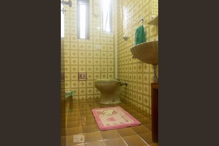 Lavabo de casa à venda com 3 quartos, 247m² em Interlagos, São Paulo