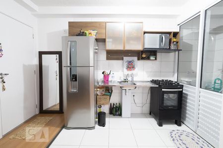 Sala/Cozinha de kitnet/studio para alugar com 1 quarto, 34m² em Vila Graciosa, São Paulo