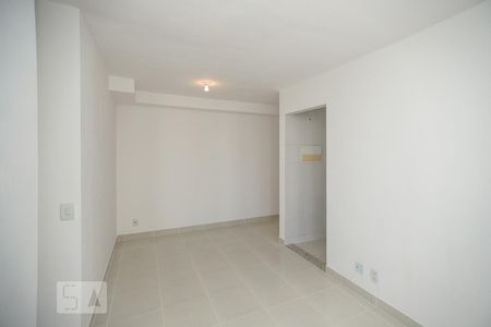 Sala de apartamento à venda com 3 quartos, 55m² em Engenho da Rainha, Rio de Janeiro