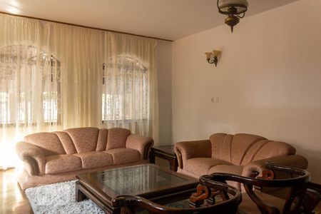 Sala de Estar de casa à venda com 4 quartos, 255m² em Jardim Campo Grande, São Paulo