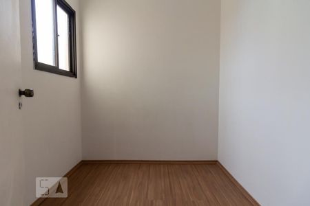 Quarto 3  de apartamento à venda com 3 quartos, 68m² em Jardim Pinheiros, São Paulo