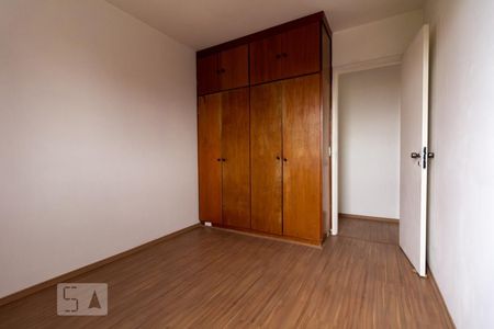 Quarto 2 de apartamento à venda com 3 quartos, 68m² em Jardim Pinheiros, São Paulo