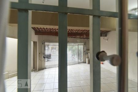 Sala - Vista de casa à venda com 5 quartos, 220m² em Demarchi, São Bernardo do Campo