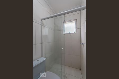 Banheiro da Suite de apartamento para alugar com 2 quartos, 64m² em Vila Homero Thon, Santo André