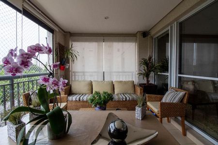 Varanda Gourmet de apartamento para alugar com 2 quartos, 94m² em Vila Guarani (zona Sul), São Paulo