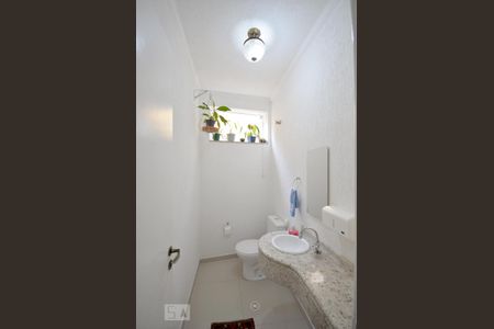 Lavabo de casa à venda com 4 quartos, 160m² em Cambuci, São Paulo