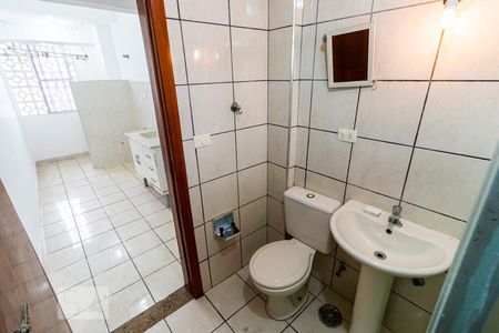 Banheiro de apartamento à venda com 1 quarto, 48m² em Sé, São Paulo