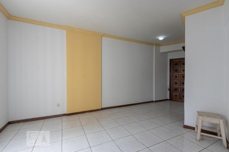 Sala de apartamento para alugar com 1 quarto, 55m² em Politeama, Salvador