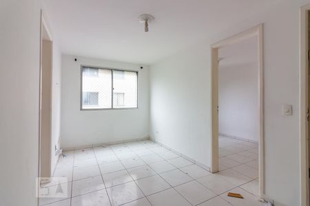 Sala de apartamento para alugar com 3 quartos, 51m² em Vila Menck, Osasco