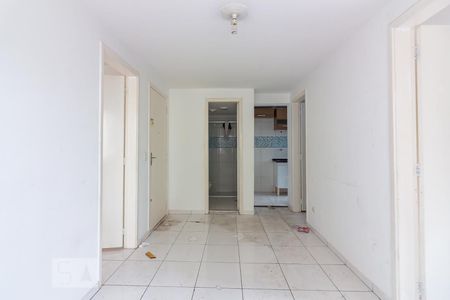 Sala de apartamento para alugar com 3 quartos, 51m² em Vila Menck, Osasco