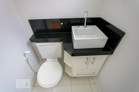 Lavabo de apartamento à venda com 2 quartos, 100m² em Parque São Vicente, Santo André