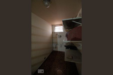 Casa para alugar com 271m², 4 quartos e 5 vagas Casa para alugar com 271m², 4 quartos e 5 vagasDespensa