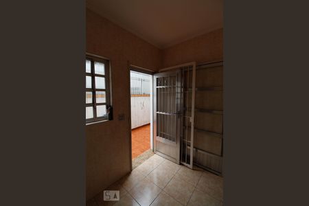 Casa para alugar com 271m², 4 quartos e 5 vagas Casa para alugar com 271m², 4 quartos e 5 vagasÁrea de Serviço 1