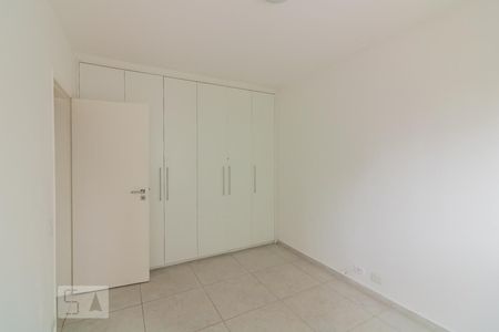 Quarto de apartamento à venda com 1 quarto, 48m² em Moema, São Paulo