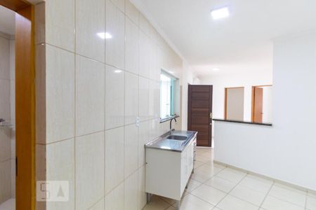 Cozinha de casa para alugar com 2 quartos, 60m² em Jardim Matarazzo, São Paulo