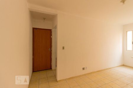 Entrada de apartamento para alugar com 2 quartos, 48m² em Campo Grande, Rio de Janeiro