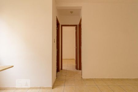 Corredor de apartamento para alugar com 2 quartos, 48m² em Campo Grande, Rio de Janeiro