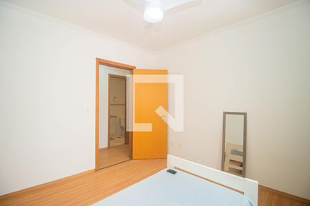 Quarto de apartamento à venda com 2 quartos, 80m² em Passo D’areia, Porto Alegre