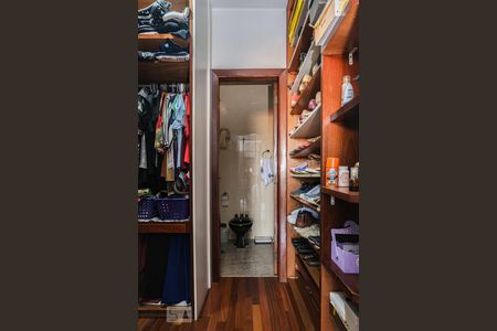 Closet da suíte de casa à venda com 4 quartos, 300m² em Tucuruvi, São Paulo