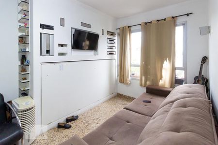 Sala de apartamento à venda com 3 quartos, 75m² em Jardim Ester, São Paulo