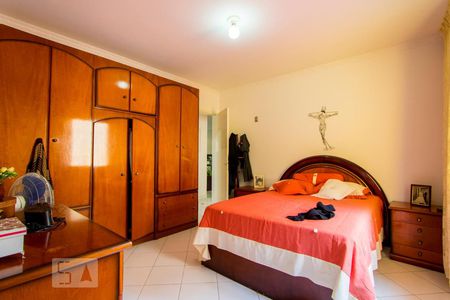 Quarto 1 - Suíte de casa à venda com 3 quartos, 381m² em Vila Helena, Santo André