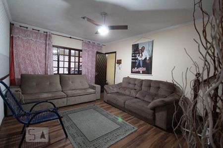 Sala de casa à venda com 3 quartos, 180m² em Bandeiras, Osasco
