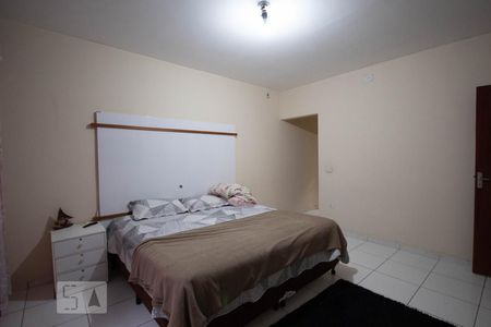 Suíte Master de casa à venda com 3 quartos, 180m² em Bandeiras, Osasco