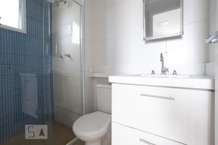 Banheiro da Suíte de apartamento para alugar com 3 quartos, 60m² em Jardim Vila Formosa, São Paulo