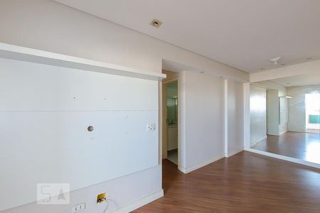 Sala de apartamento para alugar com 3 quartos, 75m² em Vila Progresso, Guarulhos