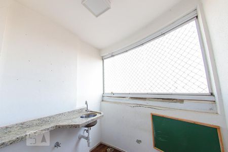 Sacada da Sala de apartamento para alugar com 3 quartos, 75m² em Vila Progresso, Guarulhos