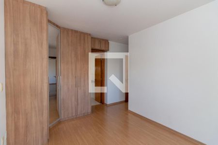 Quarto Suíte de apartamento à venda com 2 quartos, 75m² em São João, Porto Alegre