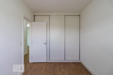 Quarto 1 de apartamento para alugar com 2 quartos, 77m² em Alphaville, Barueri