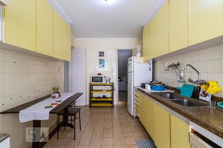 1o. Andar - Cozinha de casa à venda com 3 quartos, 180m² em Cambuci, São Paulo