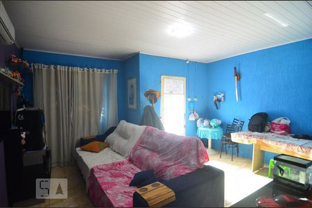 Sala de casa à venda com 3 quartos, 60m² em Mathias Velho, Canoas