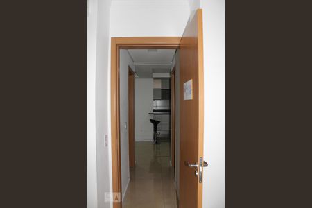 Quarto de apartamento à venda com 2 quartos, 48m² em Morro Santana, Porto Alegre