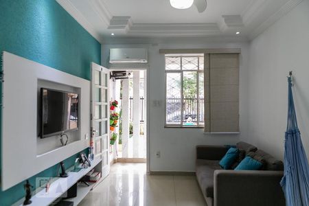 Sala de apartamento para alugar com 2 quartos, 68m² em Embaré, Santos