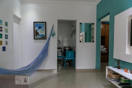 Sala de apartamento para alugar com 2 quartos, 68m² em Embaré, Santos